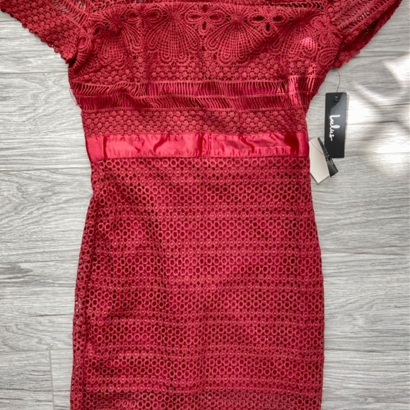 Burgundy Lulus Dress- new with tags! - Picture 3 of 8